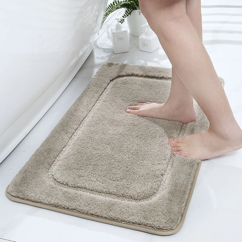 Luxuriöse Badetuchmatte für das Badezimmer