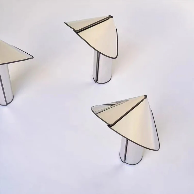 Zeitgenössische Kunst Tischlampe