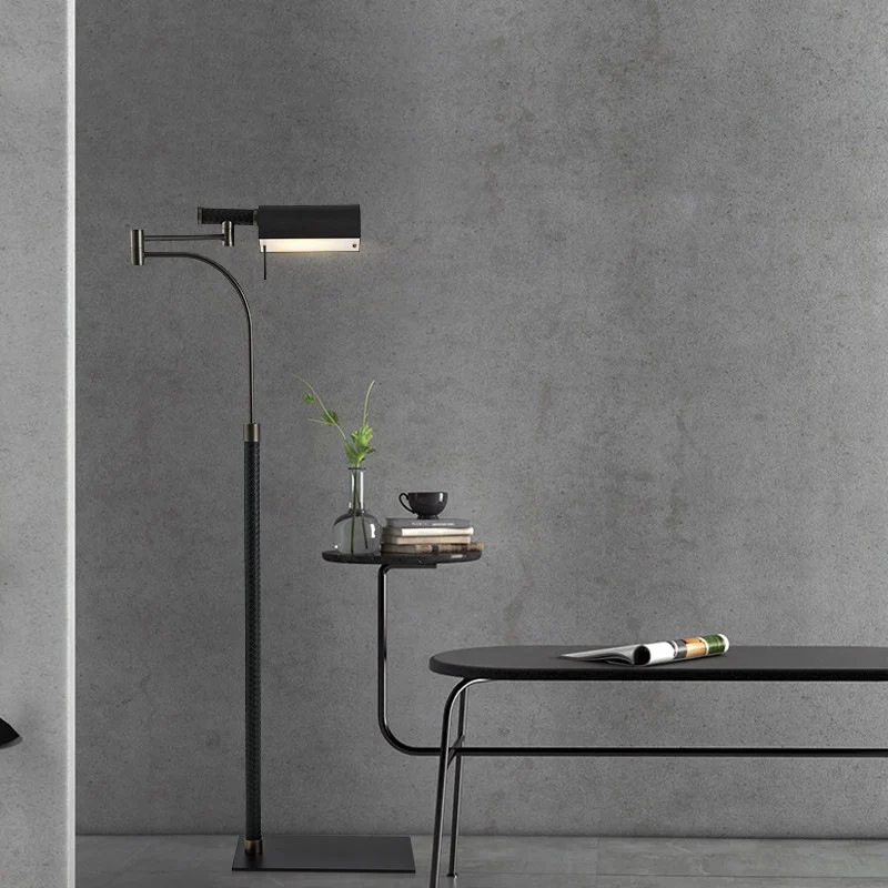Verstellbare Lese-Stehlampe