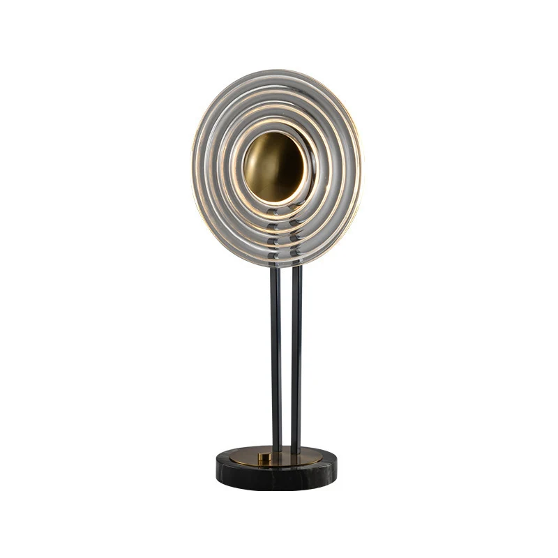 Künstlerische Tischlampe mit modernem wirbelnden Design