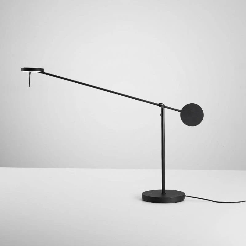 Verstellbare LED-Schreibtischlampe