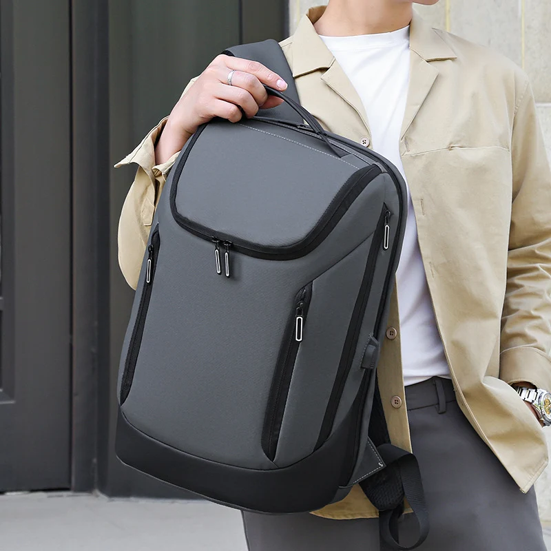Moderner Rucksack mit ergonomischem Design und mehreren Fächern Skanto