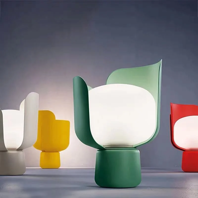 Künstlerische Tischlampe 1790878780