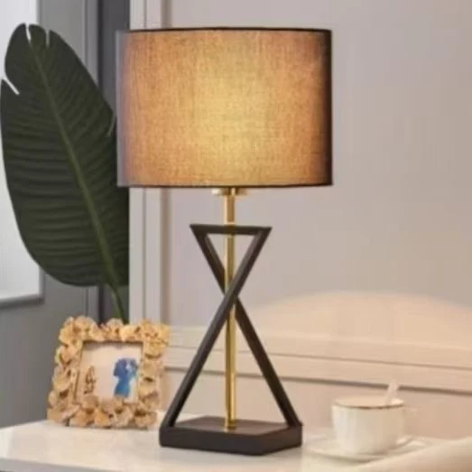 Elegante Stehlampe