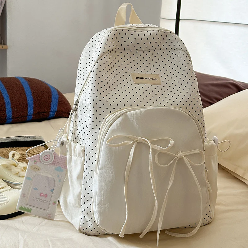 Minimalistischer gepunkteter Schulrucksack