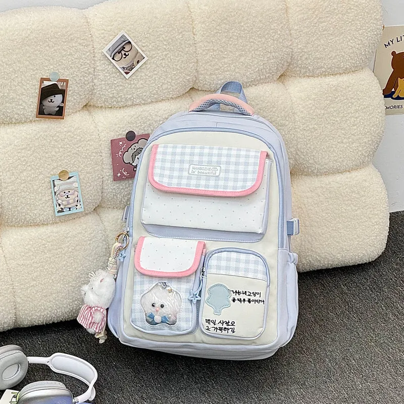 Niedlicher Schulrucksack mit Charakter-Motiv und mehreren Fächern