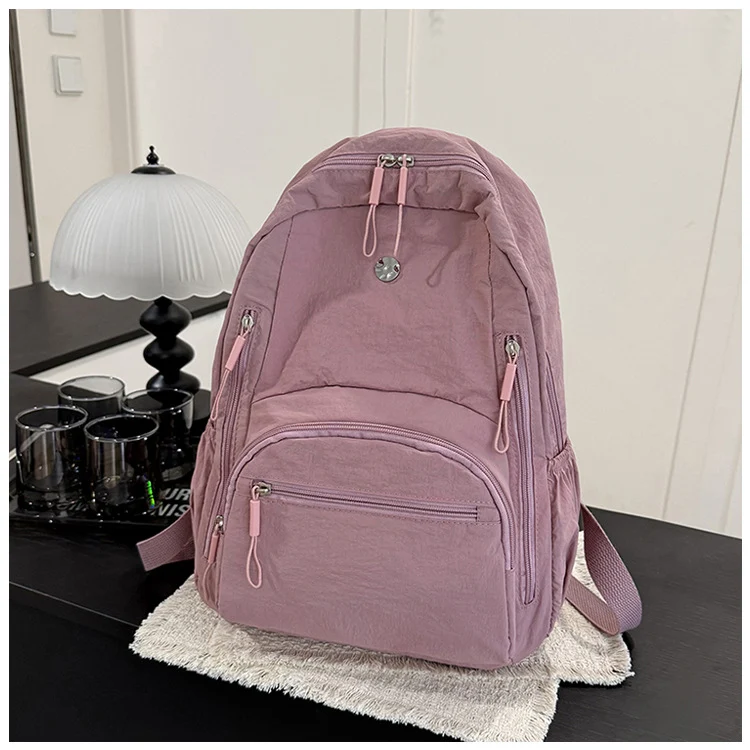 Lässiger Wander-Schulrucksack mit mehreren Fächern