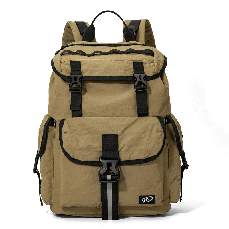 Outdoor-Abenteuerrucksack mit vielen Fächern