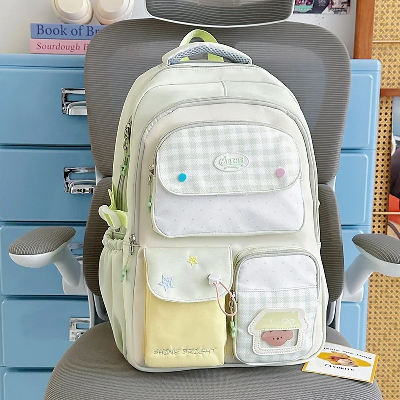 Multifunktionaler Schulrucksack mit niedlichem Charakter