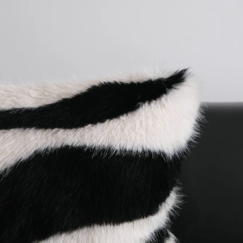 Faux-Fur-Akzentkissen für Sofadeko