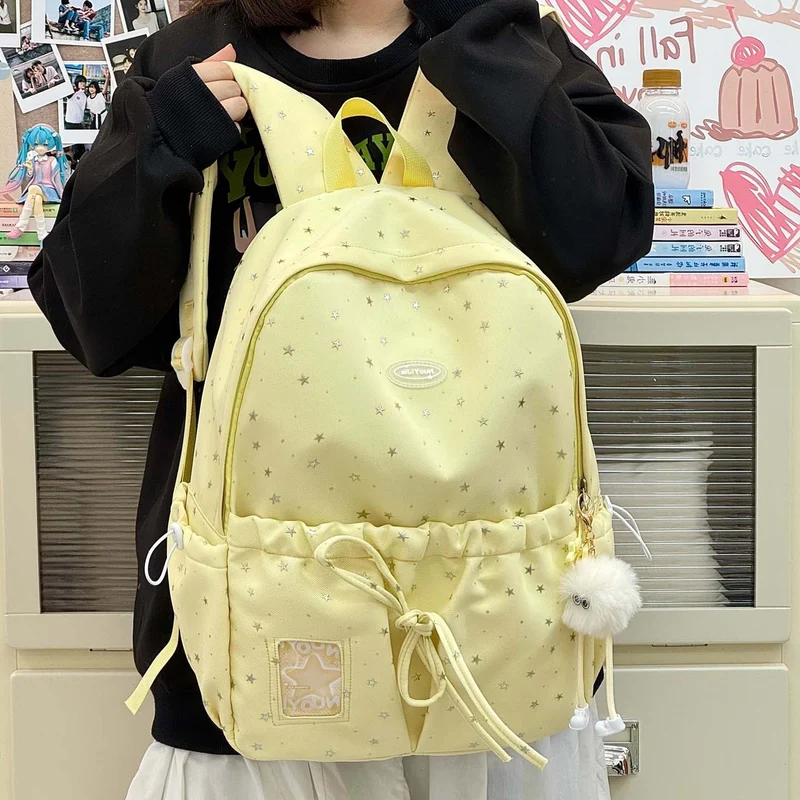 Lustiger lässiger Schulrucksack mit Sternenmuster