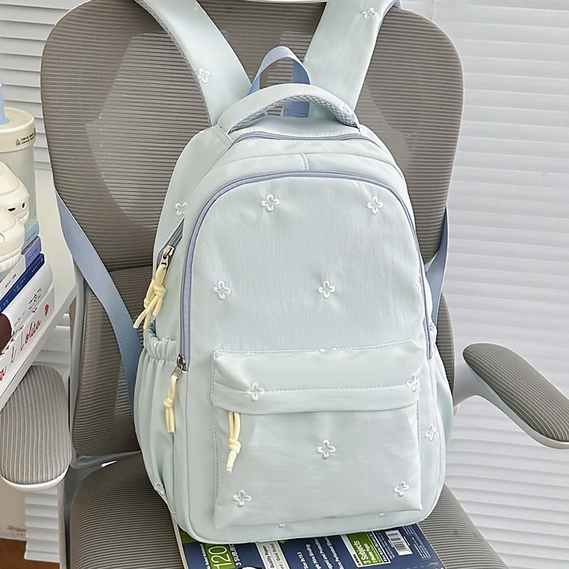 Leichter Schulrucksack mit Blumenmuster