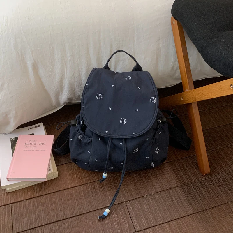 Leichter Schulrucksack mit Kordelzugverschluss