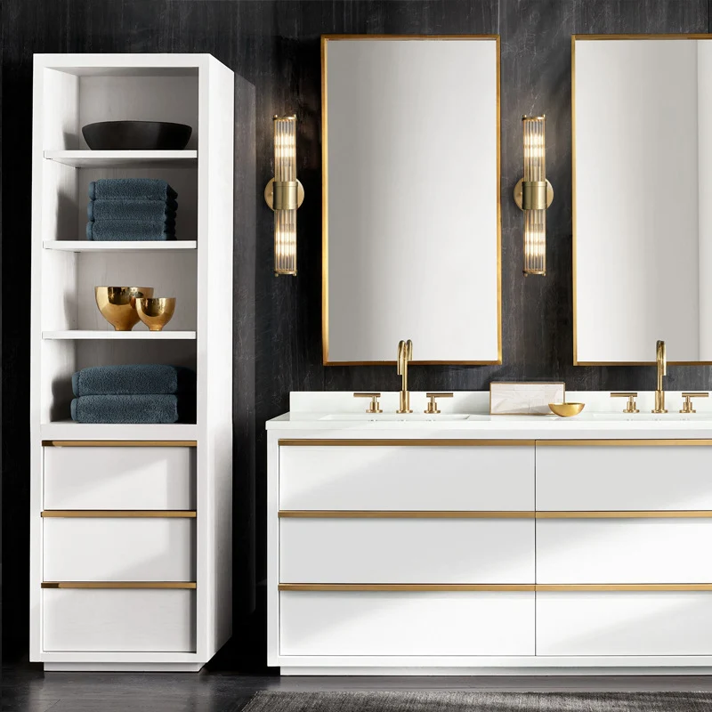 Moderner eleganter Wandaufbau