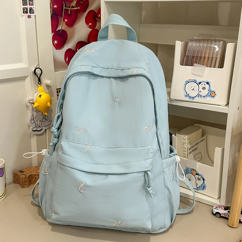 Bestickter lässiger Schulrucksack