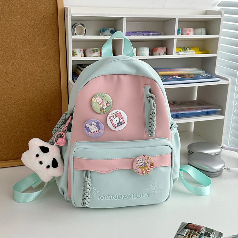 Niedlicher Schulrucksack mit Grafikdesign