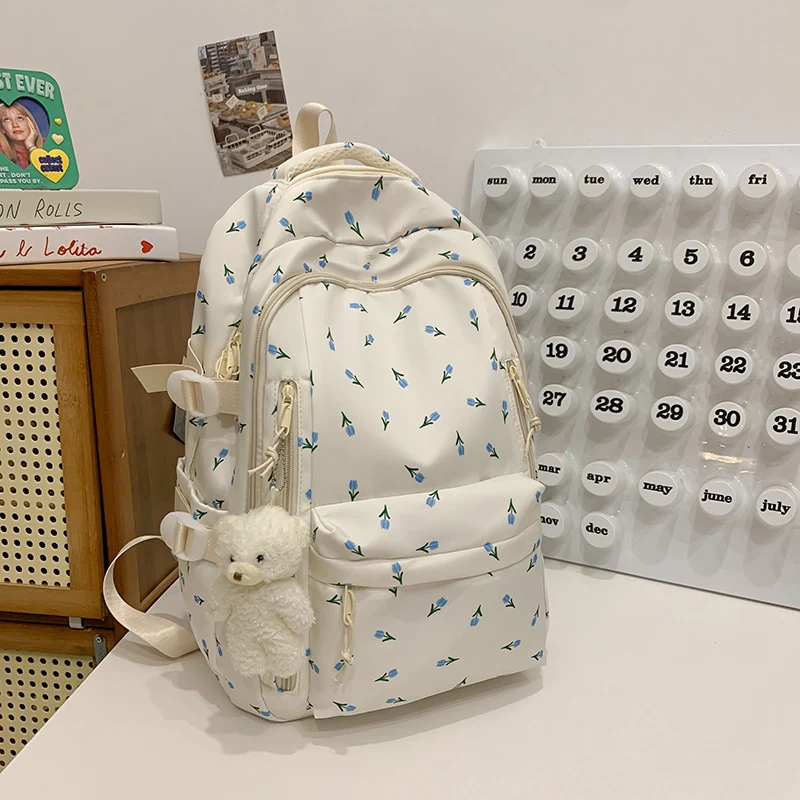Eleganter Rucksack mit Blumendruck
