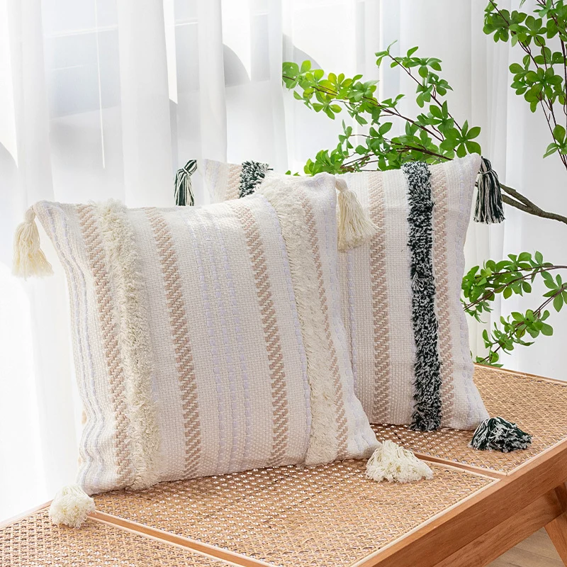 Strukturierter Wohnteppich mit 3D‑Tufting und geometrischem Diamantrelief