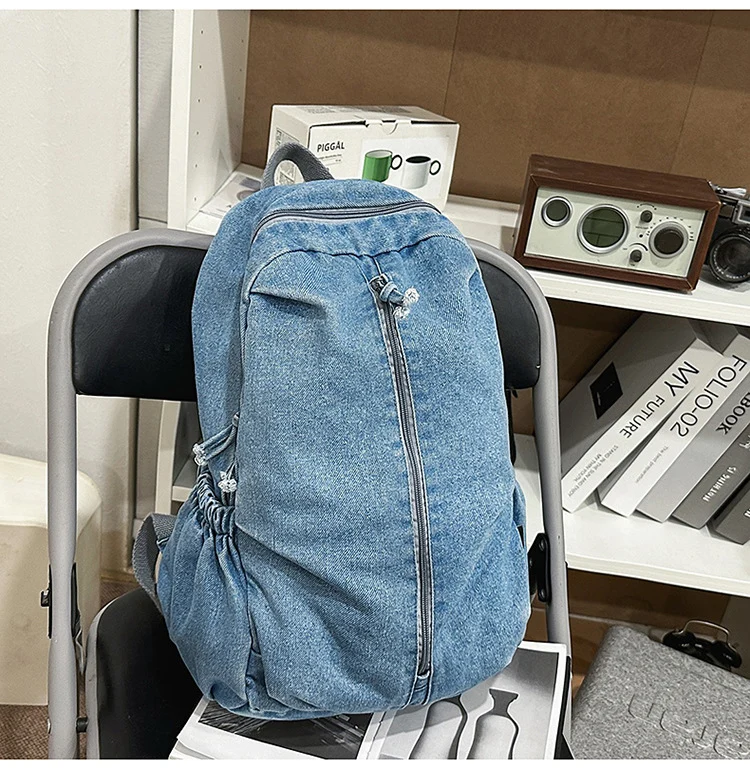 Lockerer Schulrucksack in Denim-Optik