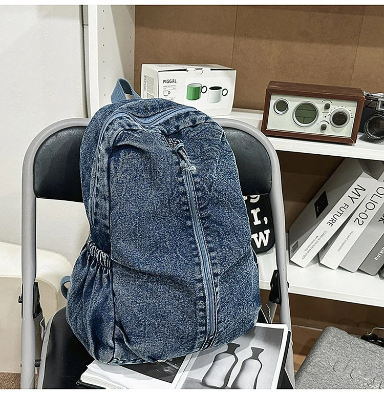 Lockerer Schulrucksack in Denim-Optik