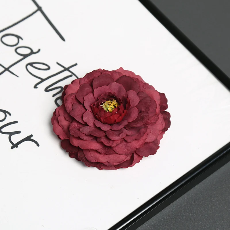 Elegantes florales Haaraccessoire für dekorative Stylings