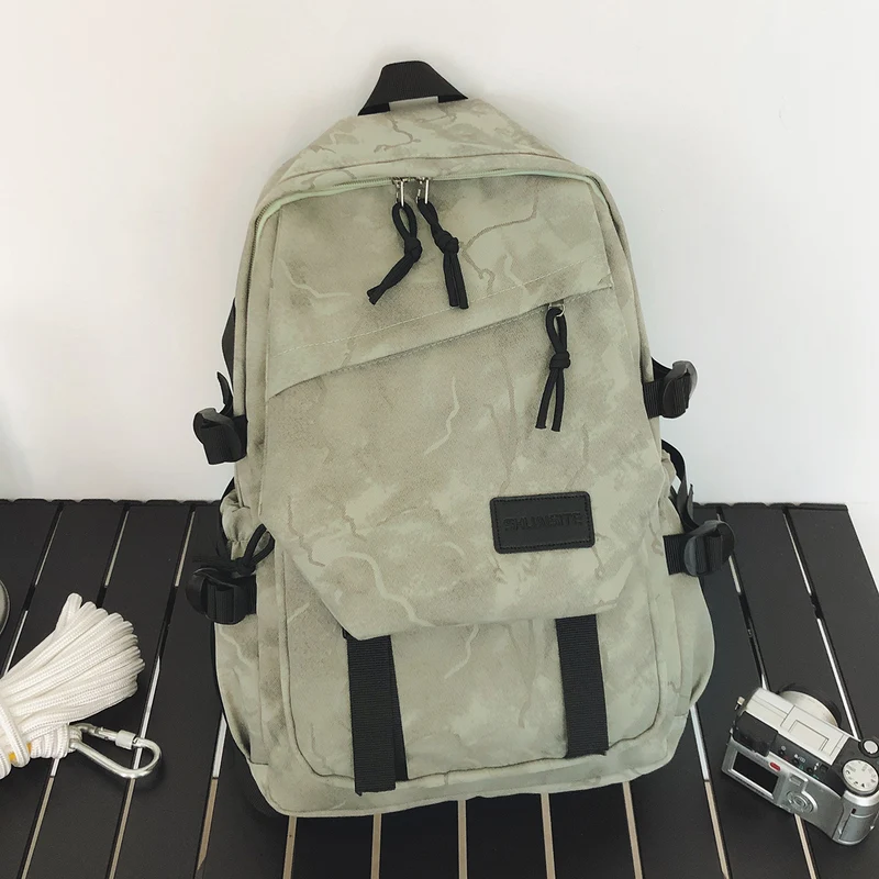 Robuster Schulrucksack mit mehreren Fächern