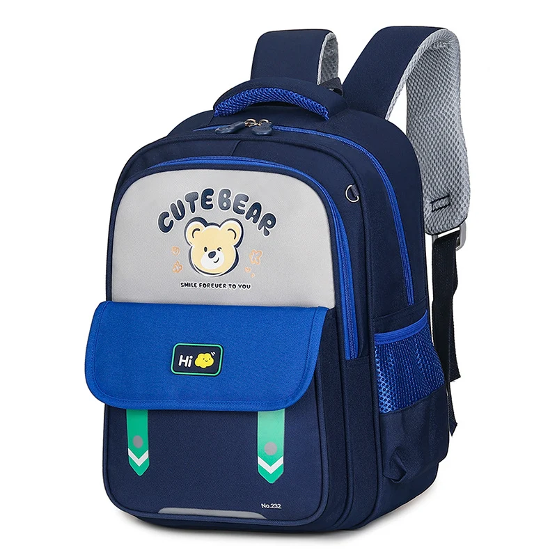 Niedlicher Schulrucksack im Charakter-Design