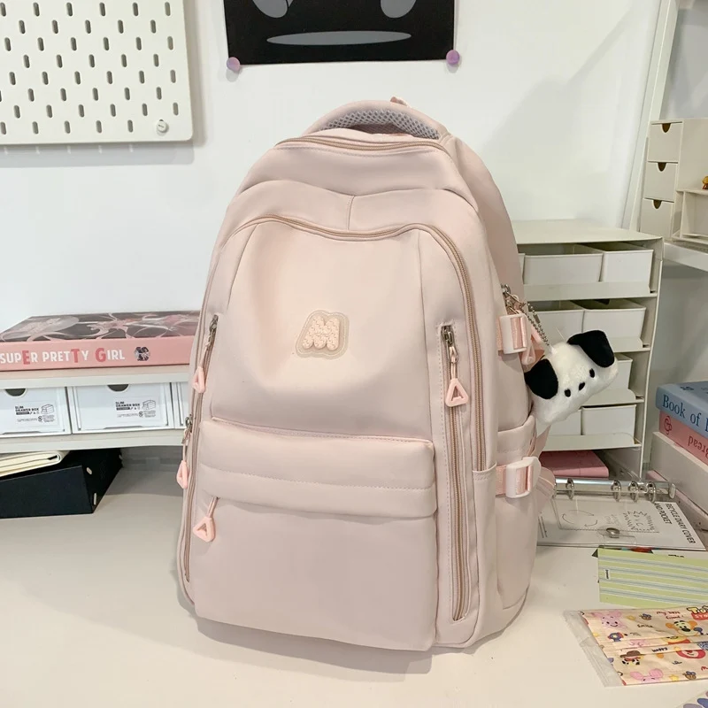 Ergonomischer Schulrucksack mit mehreren Fächern