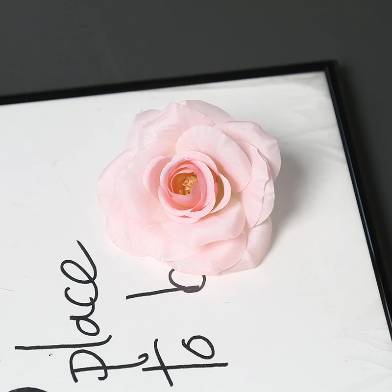 Dekoratives florales Haarschmuckstück für dekorative Stylings