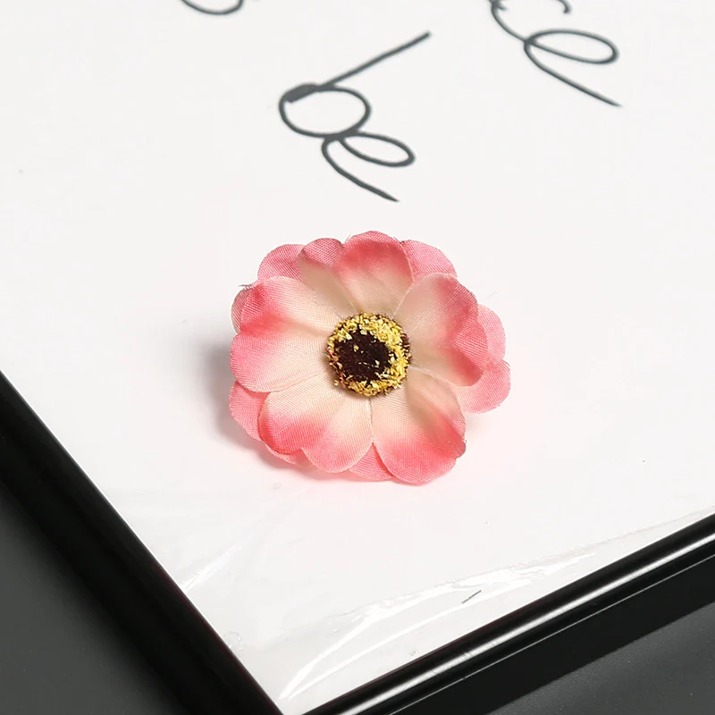 Dekorativer Floral-Anstecker für dekorativen Schmuck