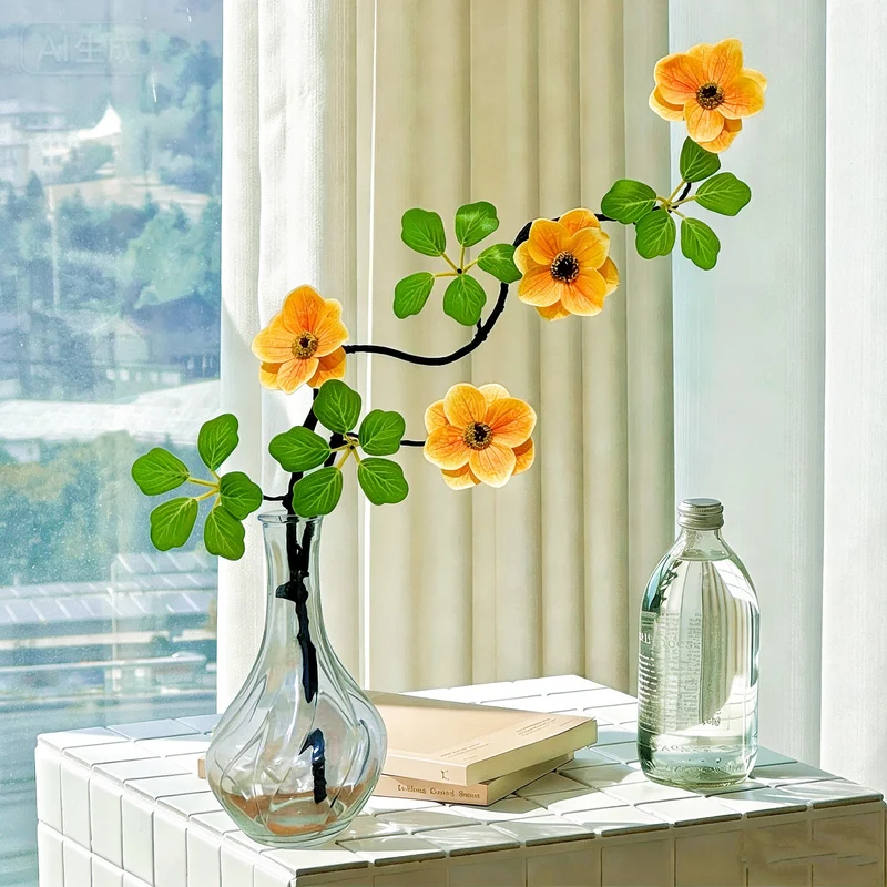 Stylische dekorative Blumenstängel