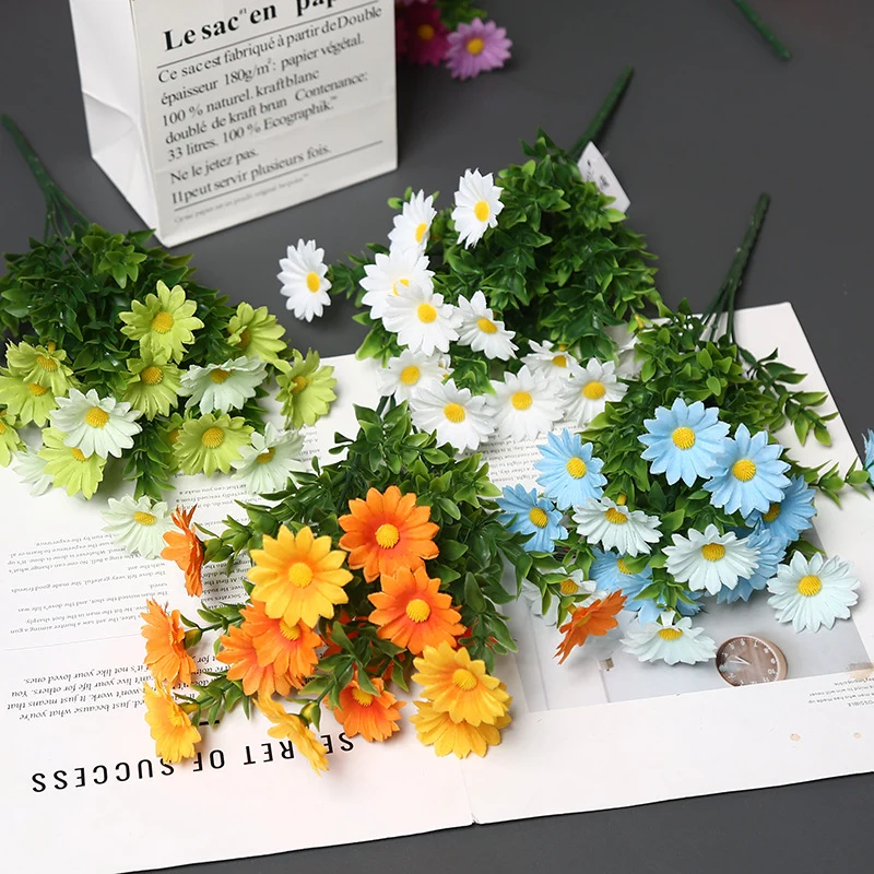 Lebendige Künstliche Blumenstiel Anordnung