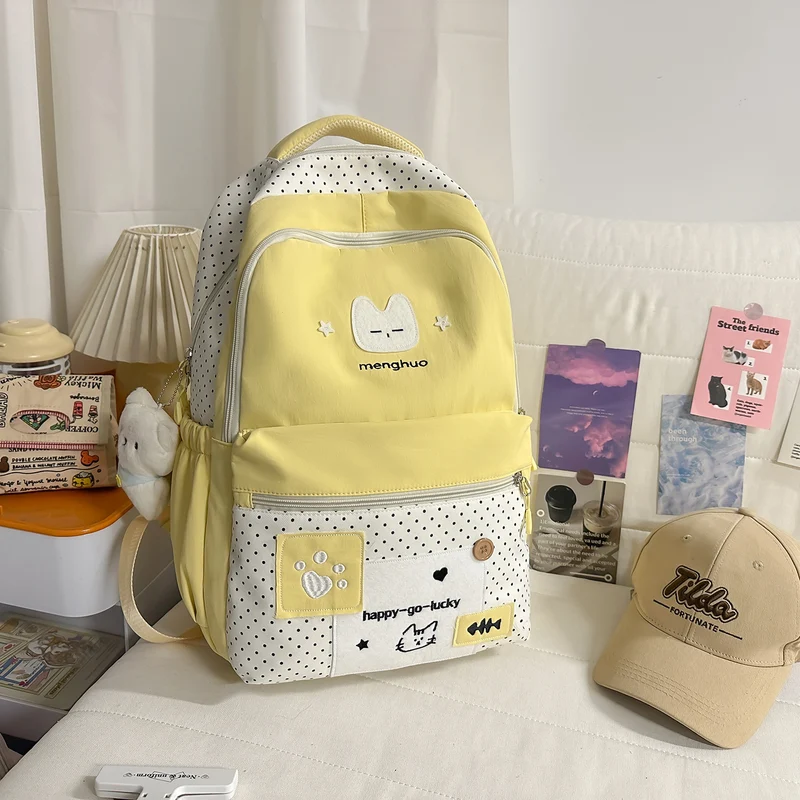 Leichter Schulrucksack mit niedlichem Charakter-Motiv