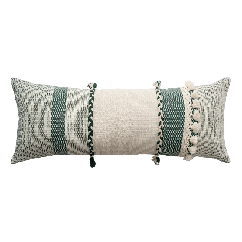 Rechteckiges Boho-Lumbar-Kissen mit geflochtenen Bändern und Quasten