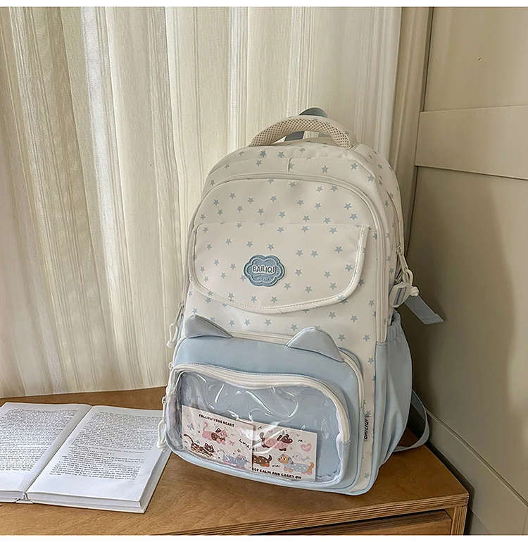 Niedlicher Schulrucksack mit Cartoon-Charakter