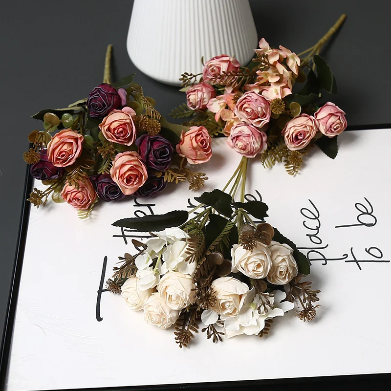 Premium Künstliches Blumenarrangement