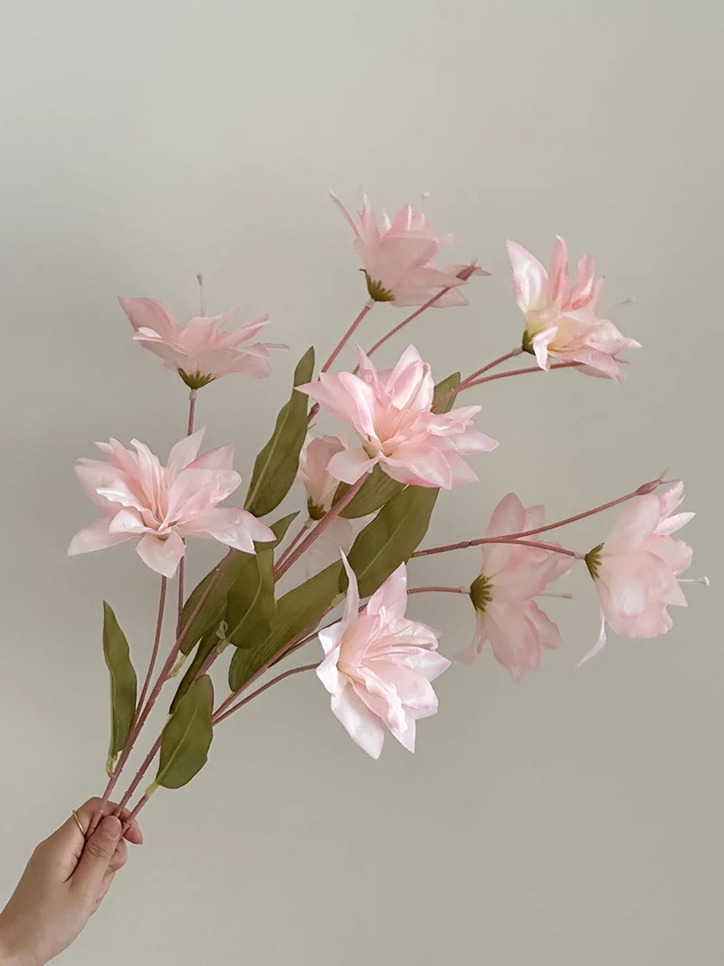 Künstlicher Orchideenstamm