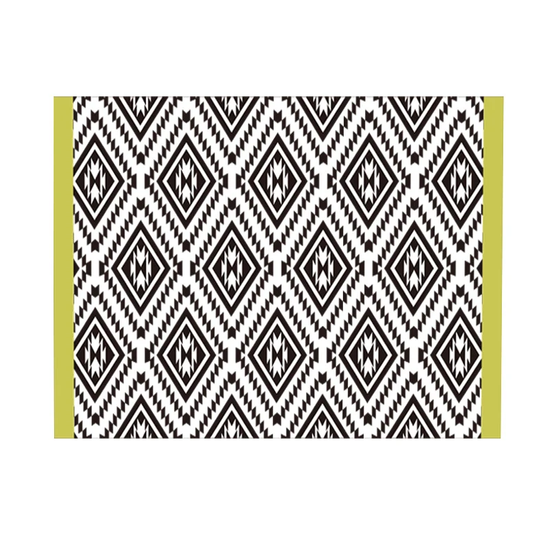 Geometrischer flachgewebter Wohnzimmerteppich mit Streifen- und Kachelmuster