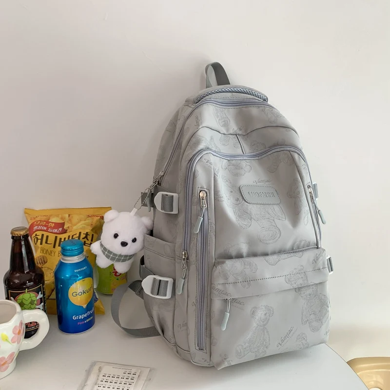Charmanter und funktionaler Reise-Schulrucksack