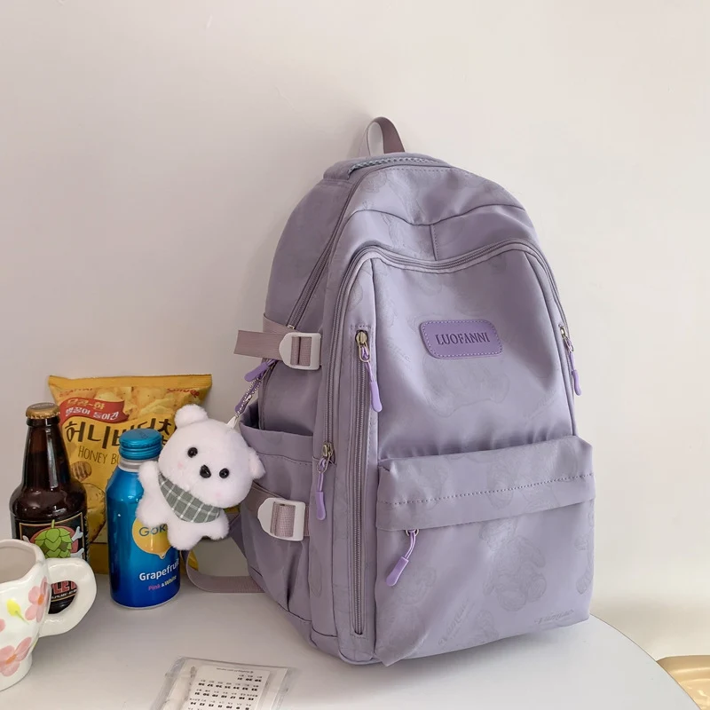 Charmanter und funktionaler Reise-Schulrucksack