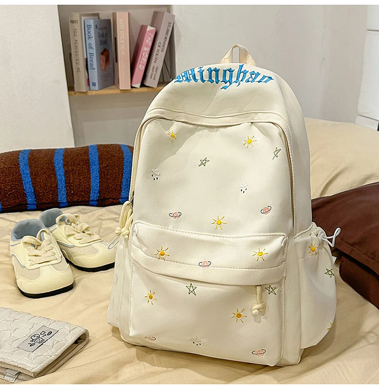 Klassischer bestickter Schulrucksack
