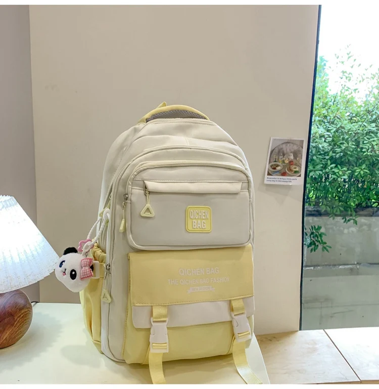Stylischer Schulrucksack mit viel Stauraum