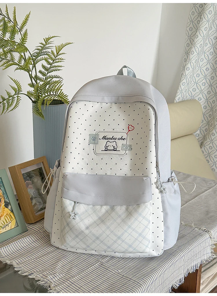 Charmante Schultasche mit Charakter-Motiv