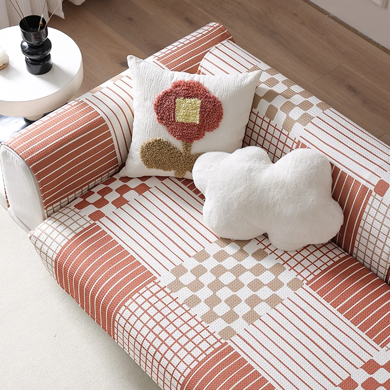 Stretch-Sofaschutzbezug mit gewebtem Ethno-Jacquard und Anti-Rutsch