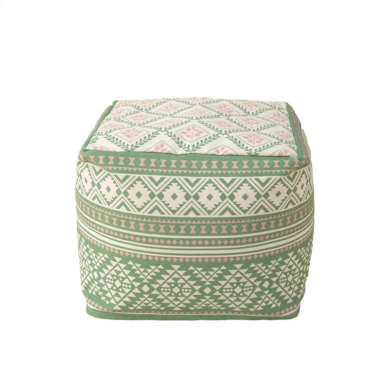 Sitzkissen-Pouf im Boho-Mandala-Design mit Tragegriff