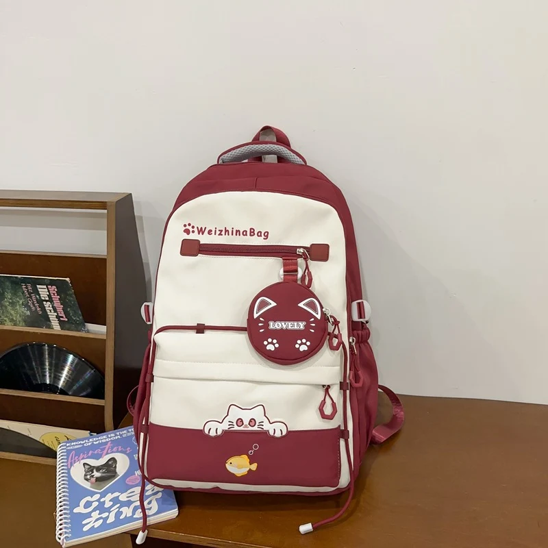 Verspielter Schulrucksack mit Katzen-Design