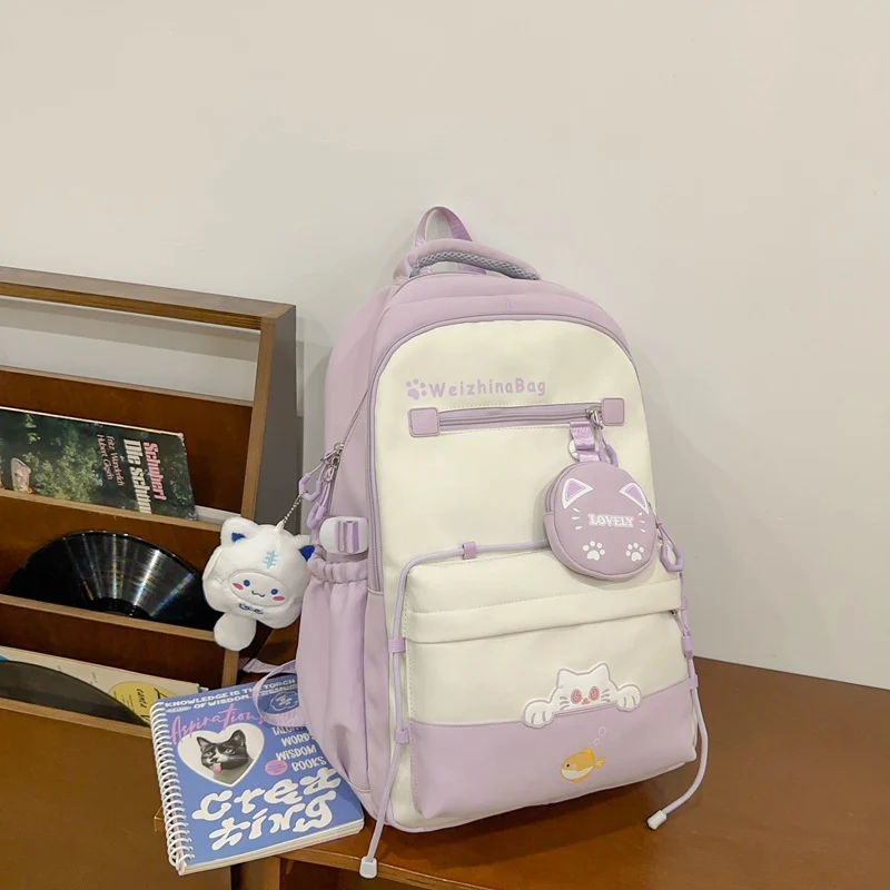 Verspielter Schulrucksack mit Katzen-Design