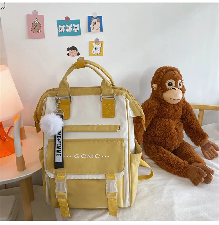 Multifunktionaler Schulrucksack mit vielen Taschen