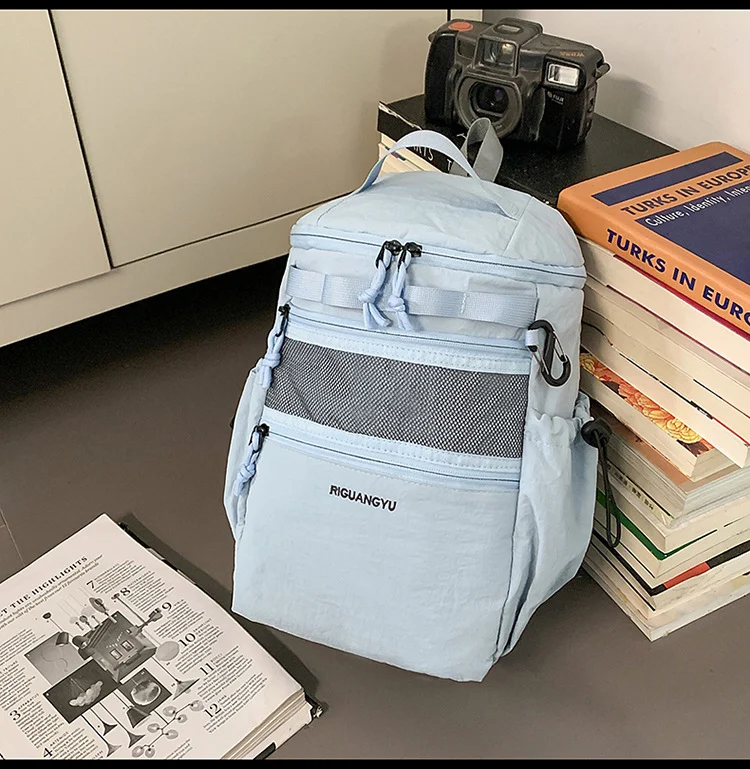 Reise-Schulrucksack mit vielen Taschen