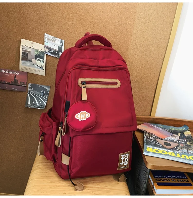 Funktionaler Schulrucksack mit vielen Taschen